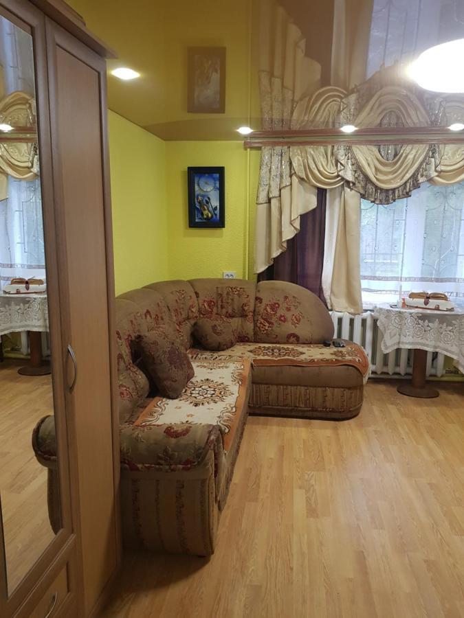Navigator Bed & Breakfast Cernăuți Exterior foto